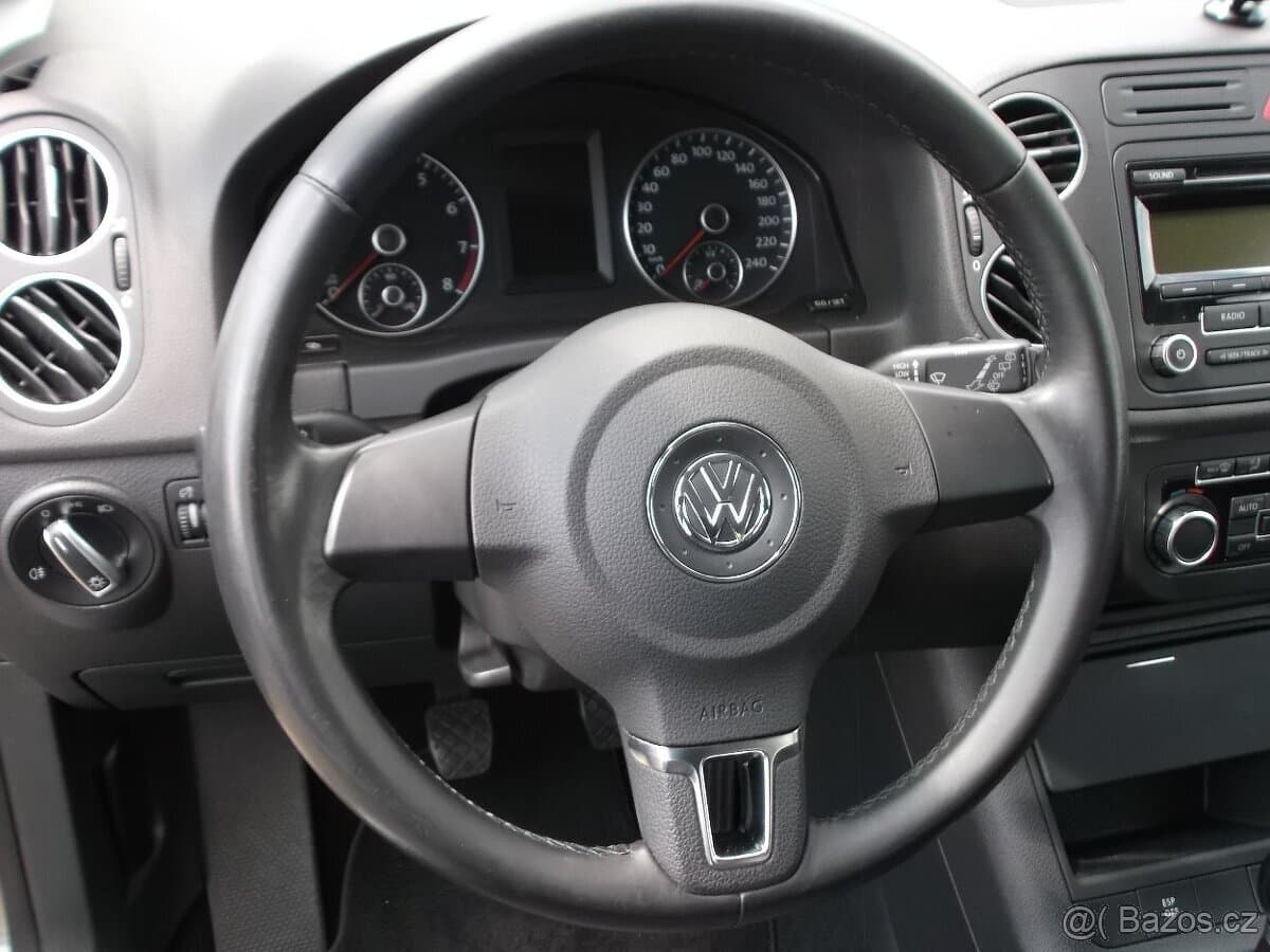 2010 Volkswagen GOLF - 7
