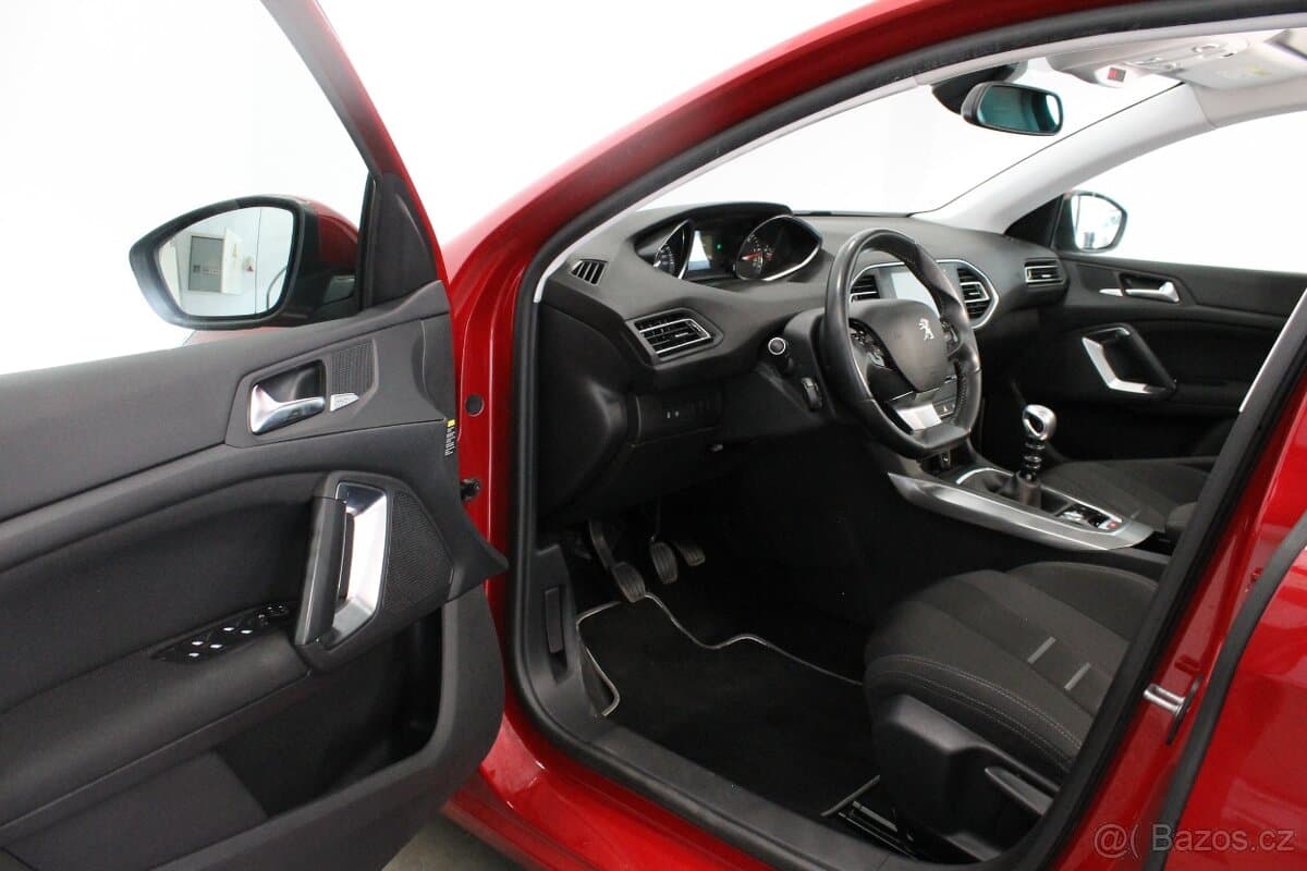 2014 Peugeot 308 - 7