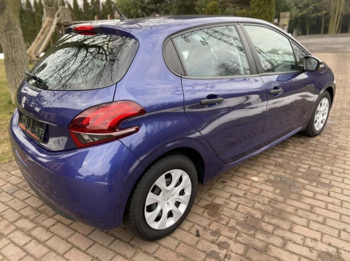 2016 Peugeot 208 - 7