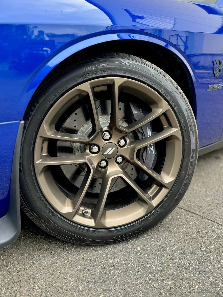 2021 Dodge CHALLENGER - 7
