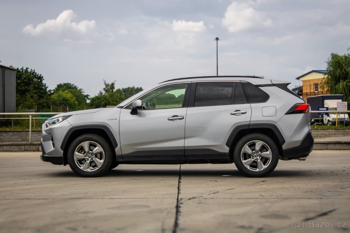 2019 Toyota RAV4 - 7