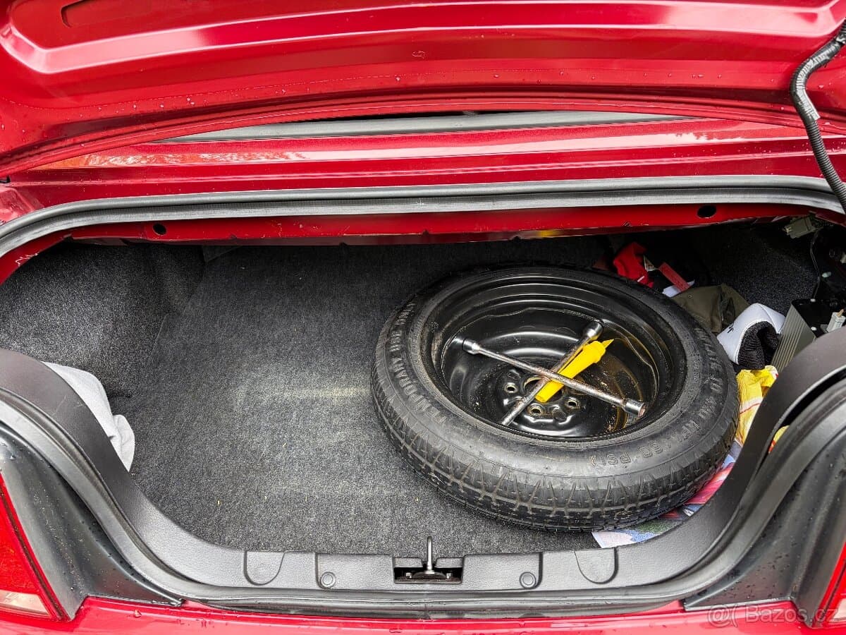 2007 Ford MUSTANG - 7