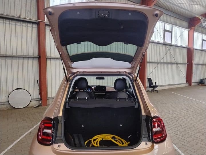 2023 Fiat 500e - 7