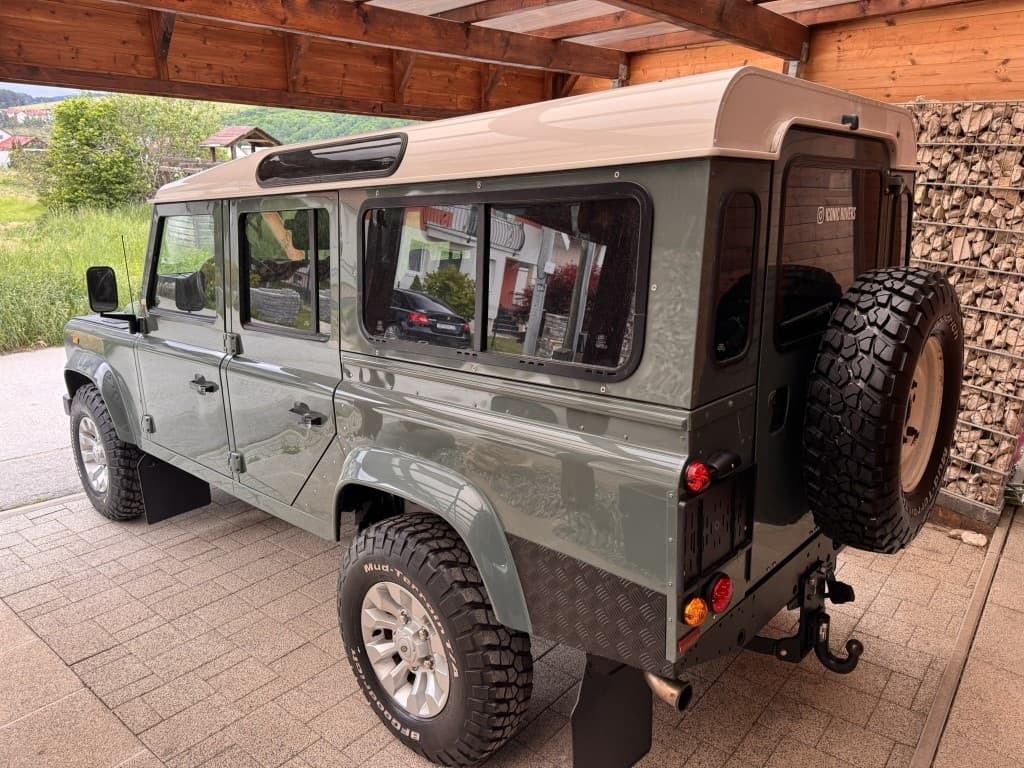 2010 Land Rover DEFENDER - 7