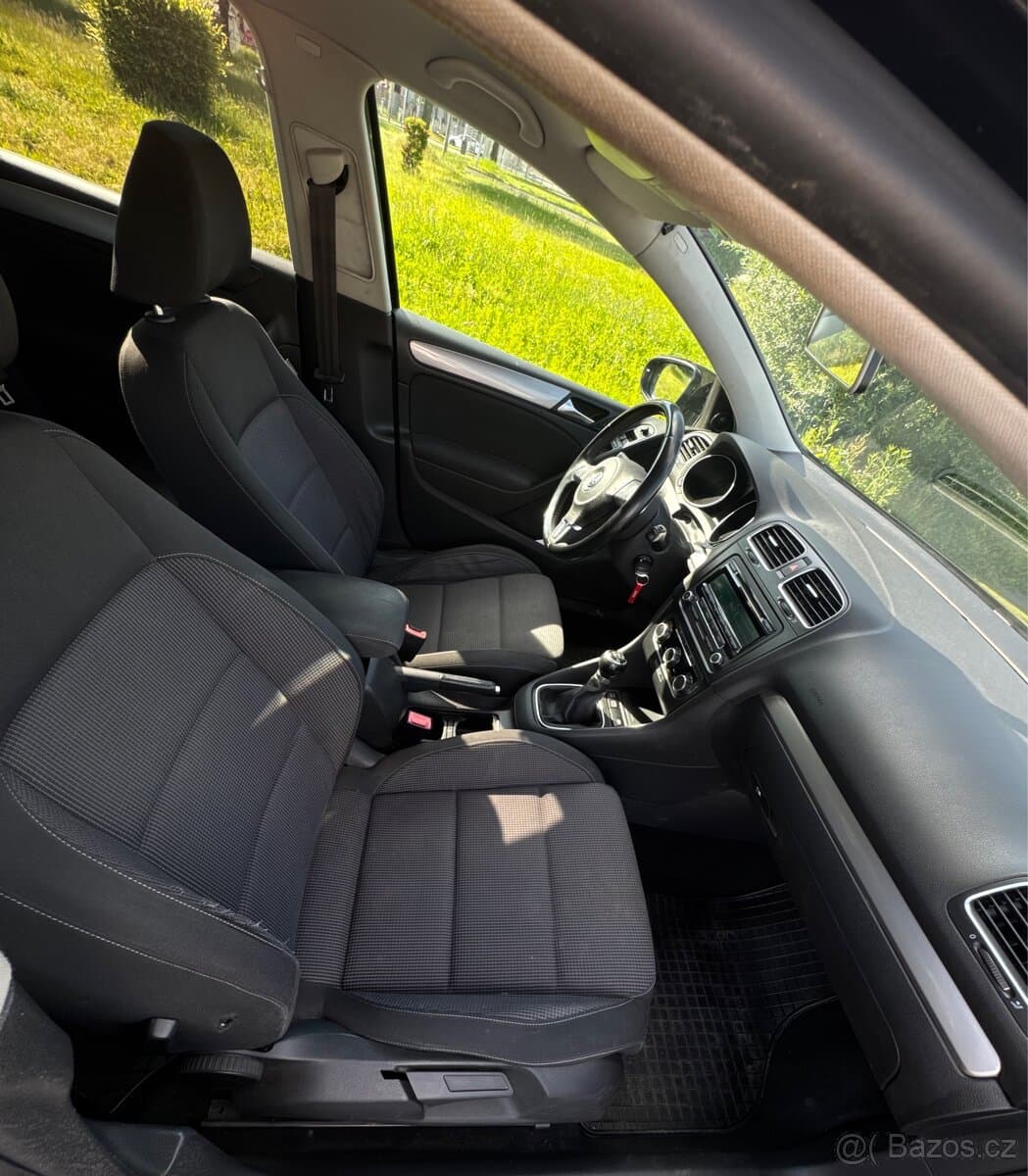 2010 Volkswagen GOLF - 7
