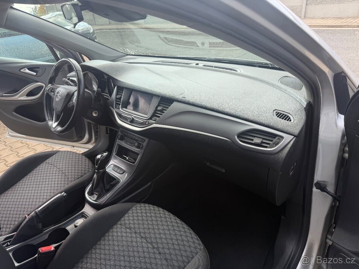 2021 Opel ASTRA - 7