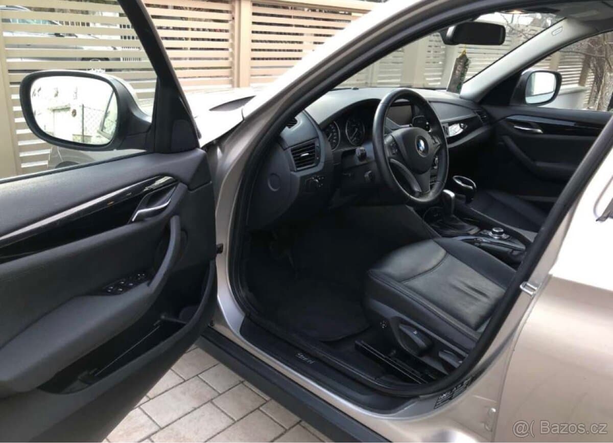 2010 BMW X1 - 7