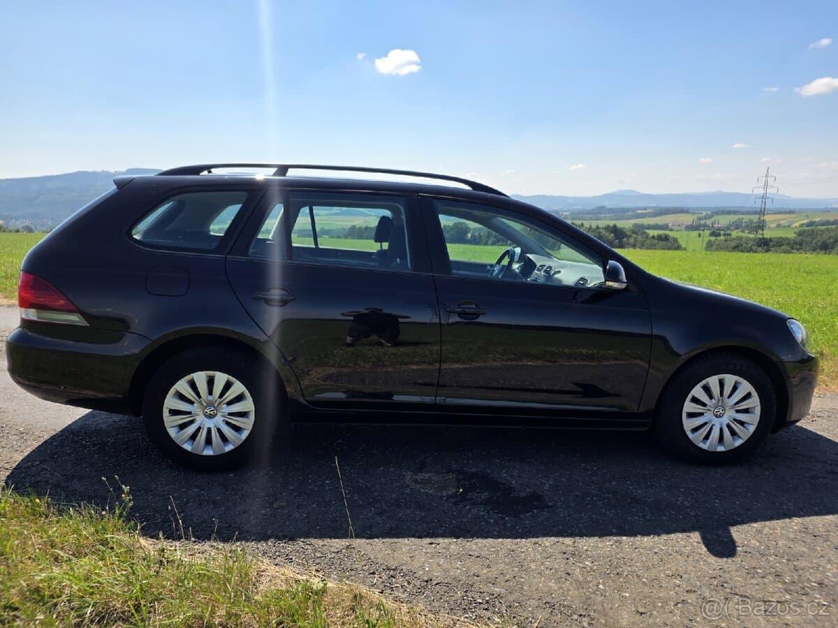 2010 Volkswagen GOLF - 7