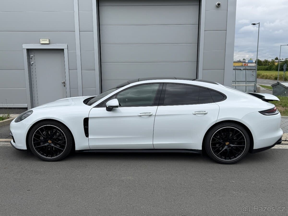 2019 Porsche PANAMERA - 7