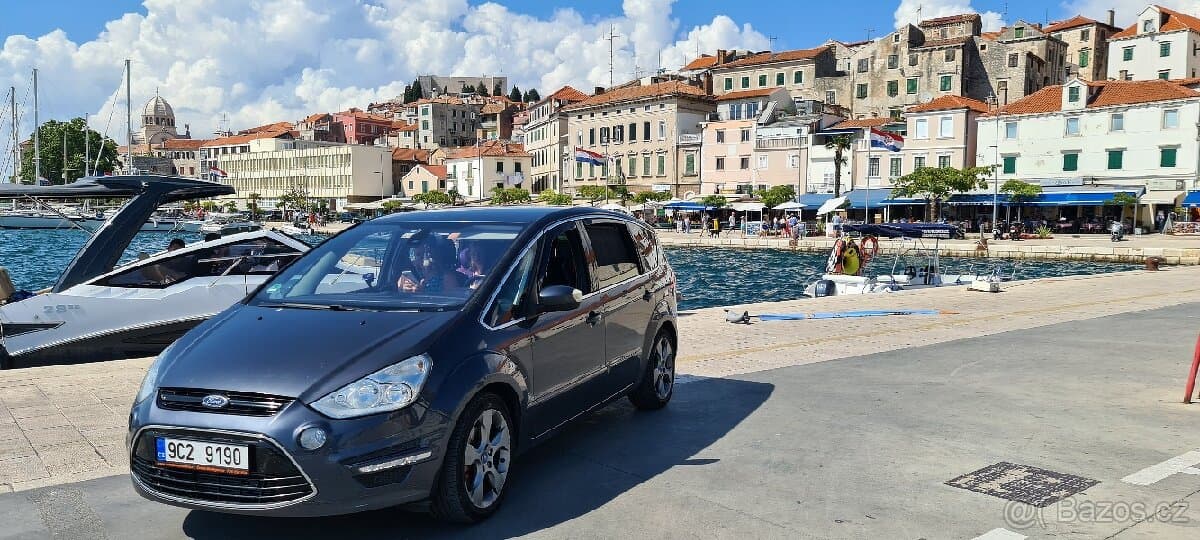 2012 Ford S-MAX - 7