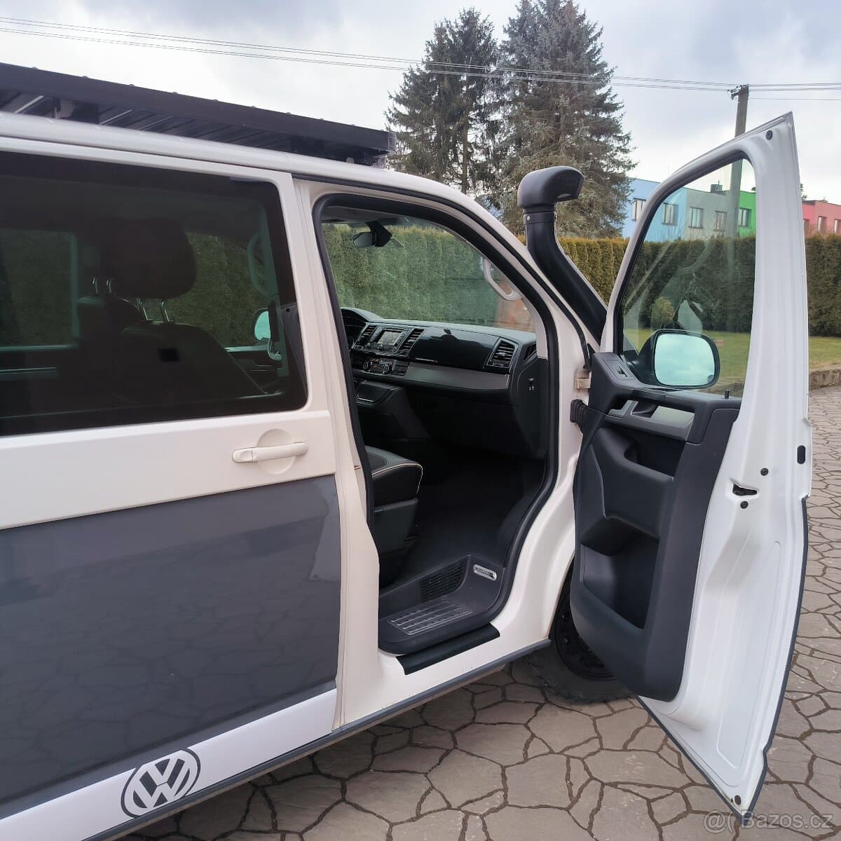 Volkswagen MULTIVAN - 7