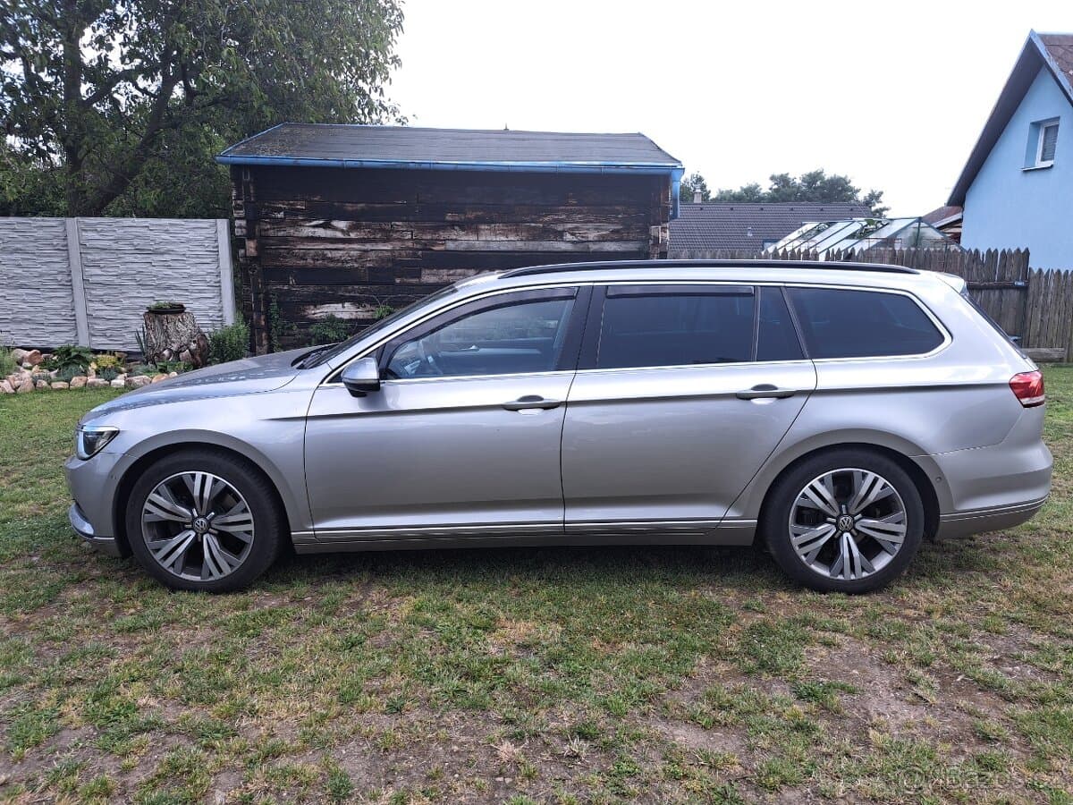 2015 Volkswagen PASSAT - 7