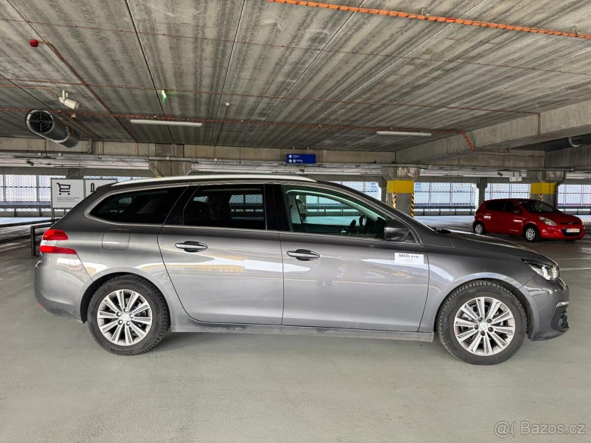 2019 Peugeot 308 - 7