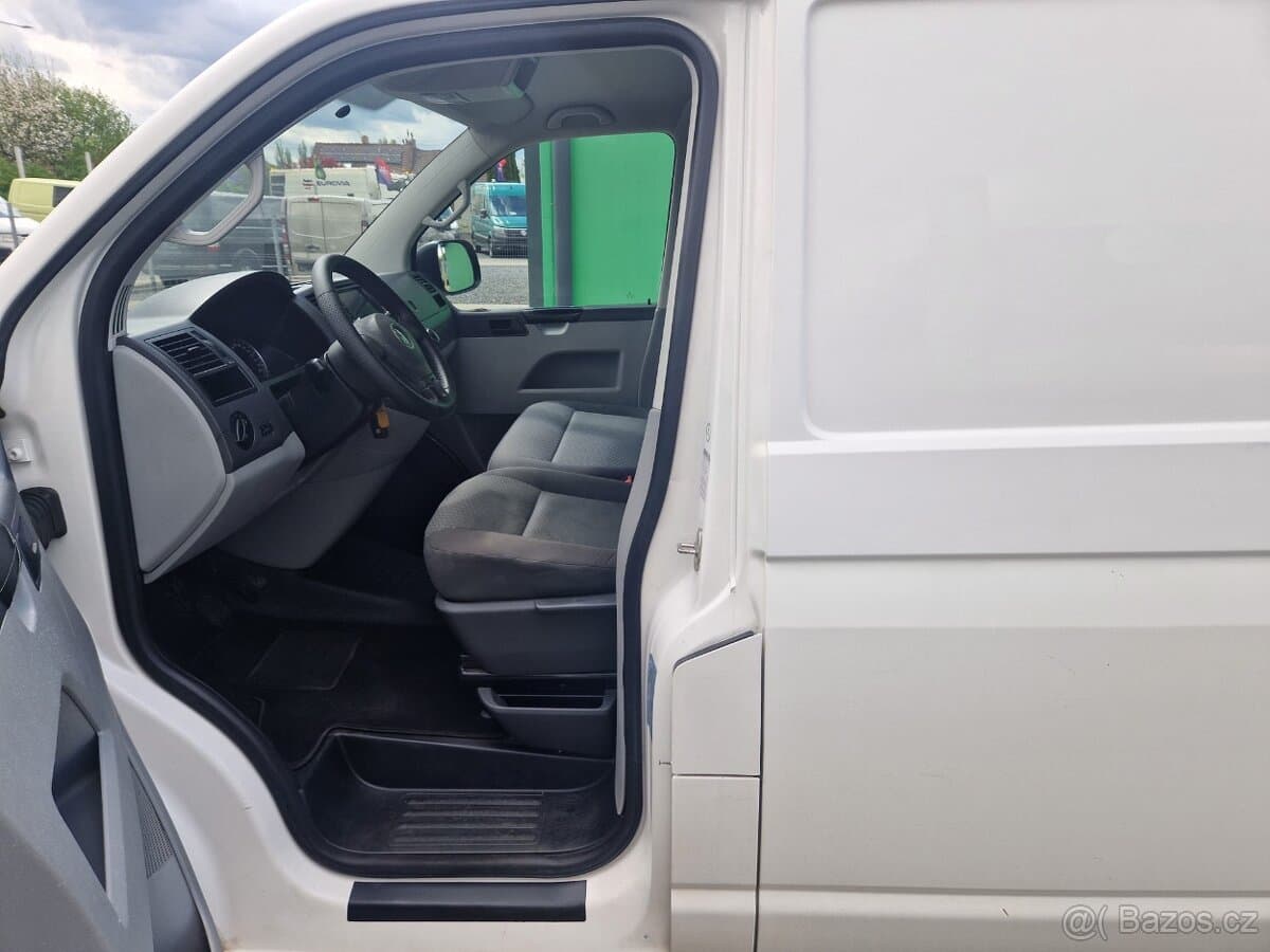 2013 Volkswagen TRANSPORTER - 7