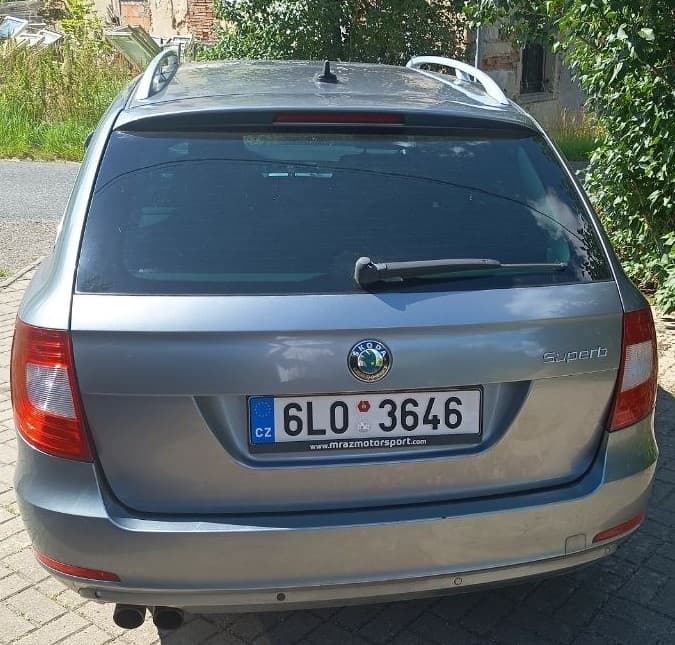 2011 Škoda SUPERB - 7