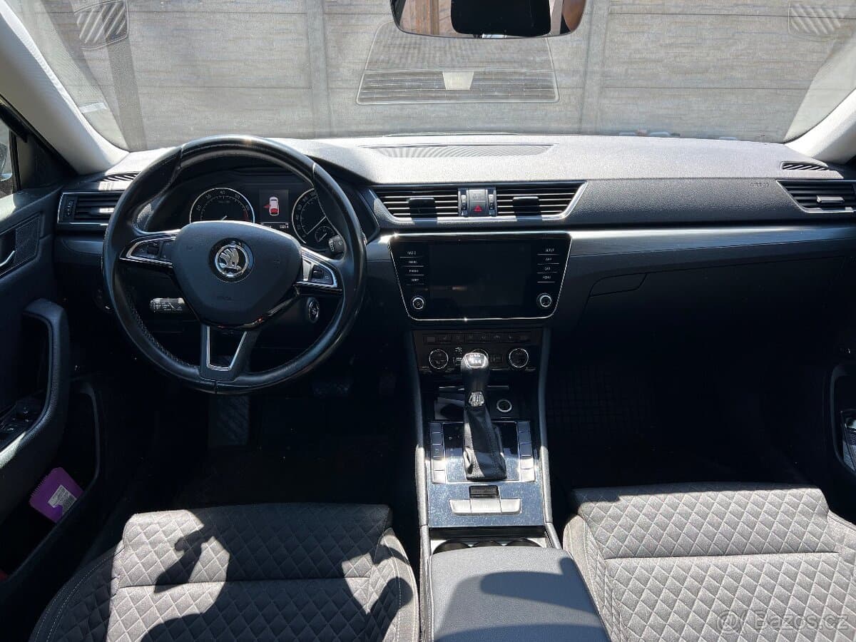 2018 Škoda SUPERB - 7