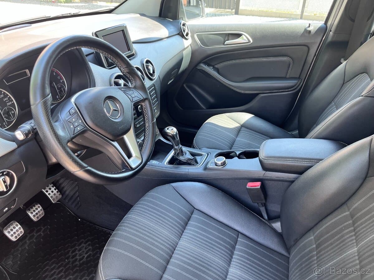 2011 Mercedes-Benz EQB - 7