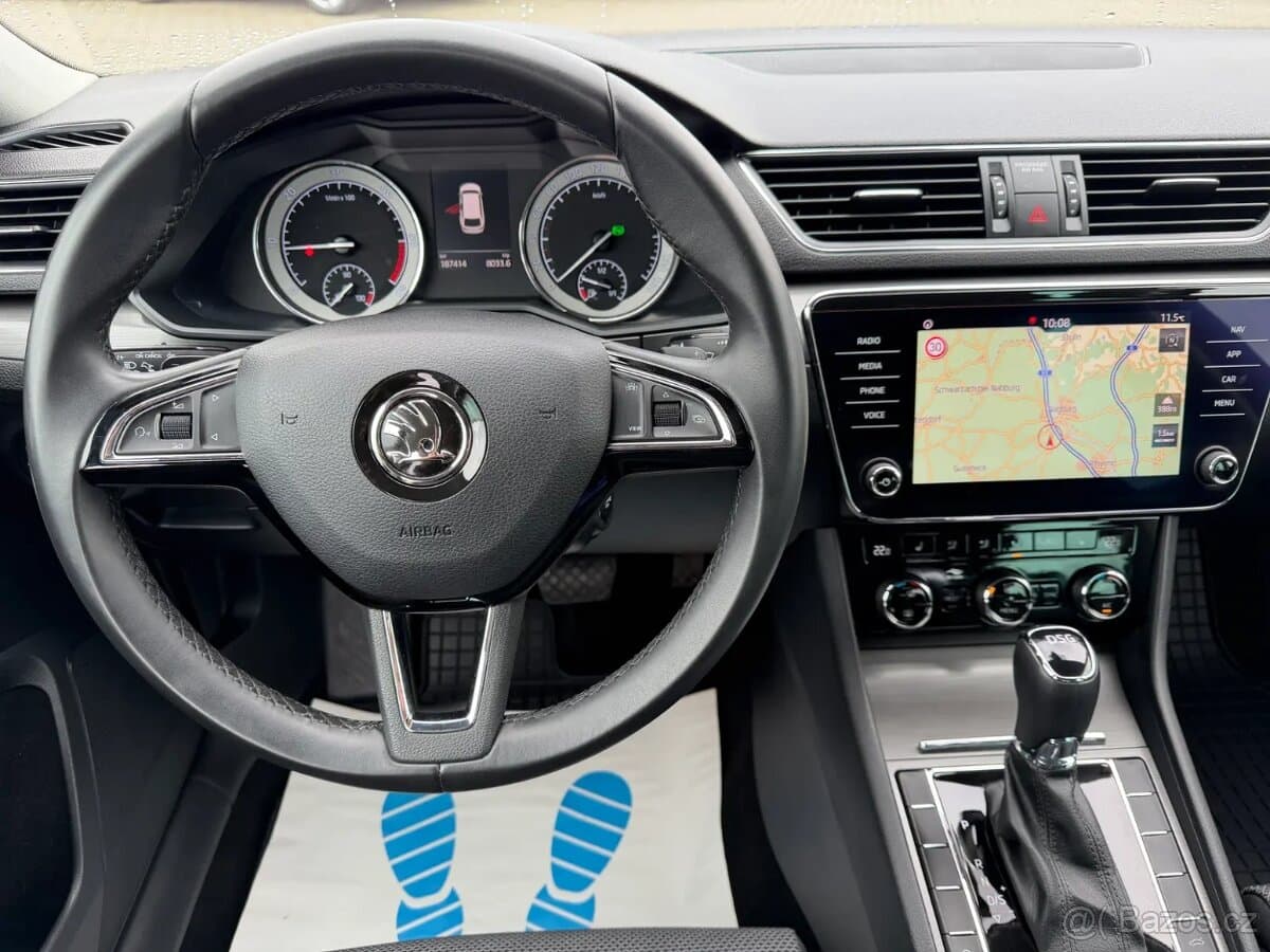 2020 Škoda SUPERB - 7