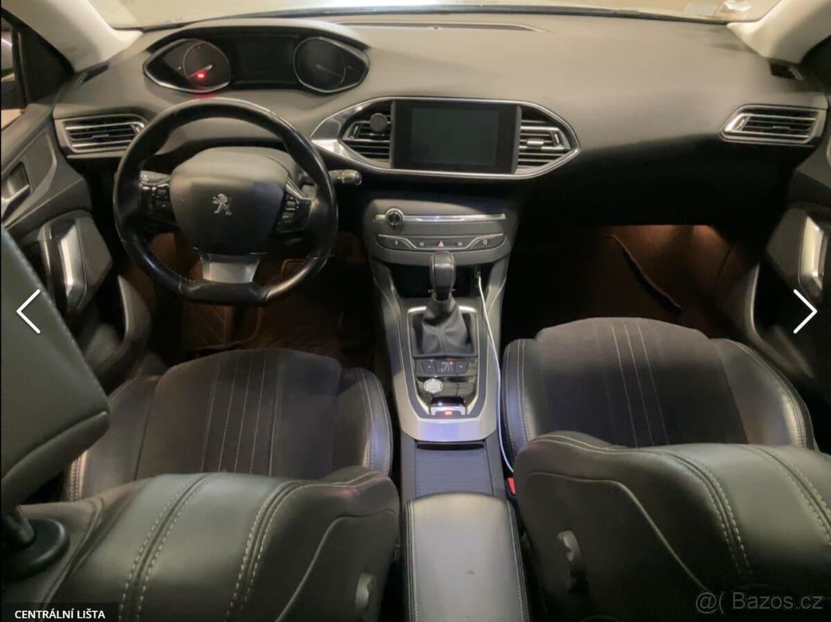 2015 Peugeot 308 - 7