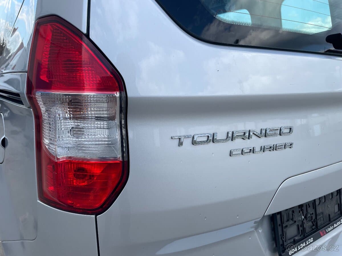 2015 Ford TOURNEO - 7