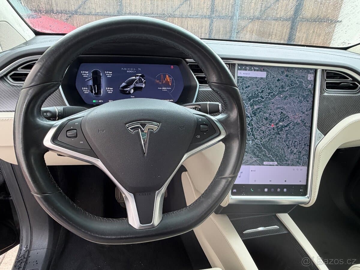 2018 Tesla MODEL X - 7