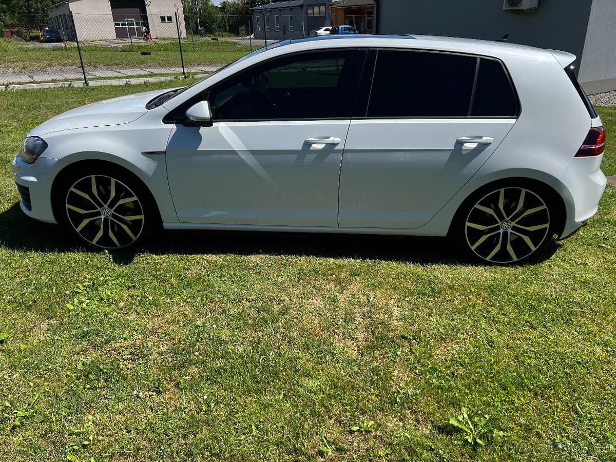 2014 Volkswagen GOLF - 7