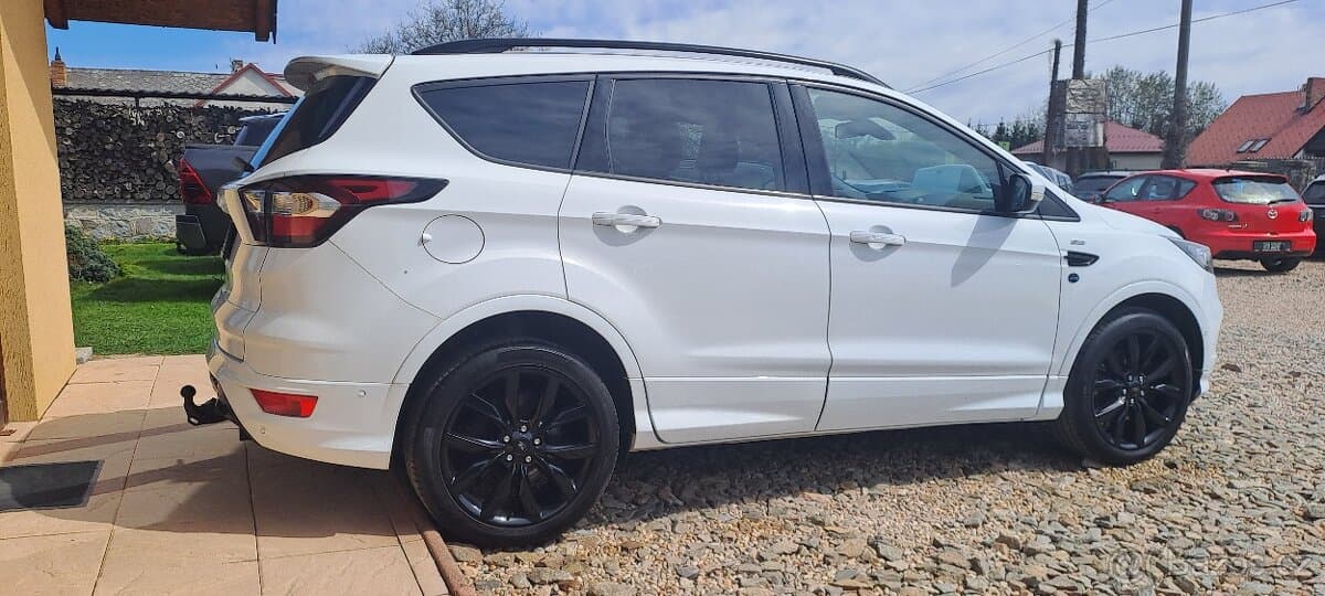 2017 Ford KUGA - 7