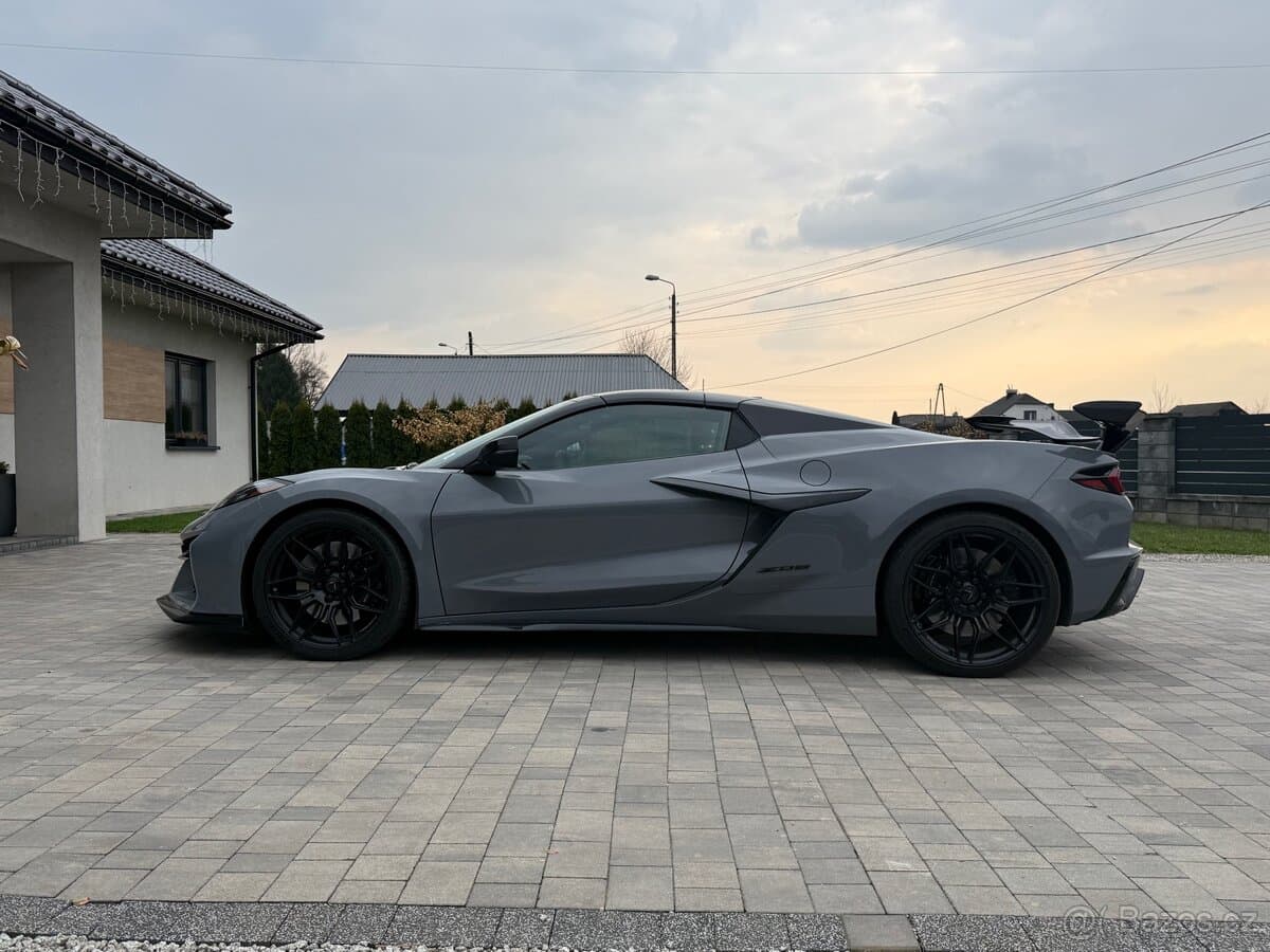 2024 Chevrolet CORVETTE - 7