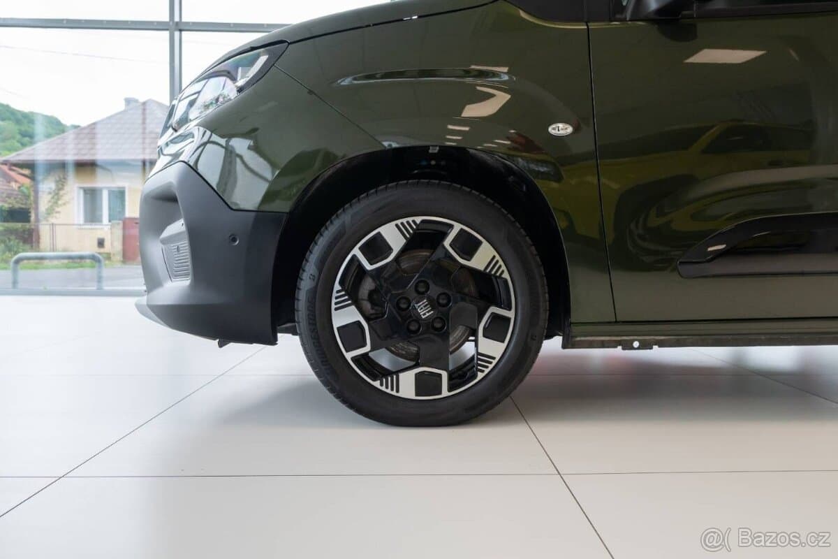 2025 Fiat DOBLO - 7