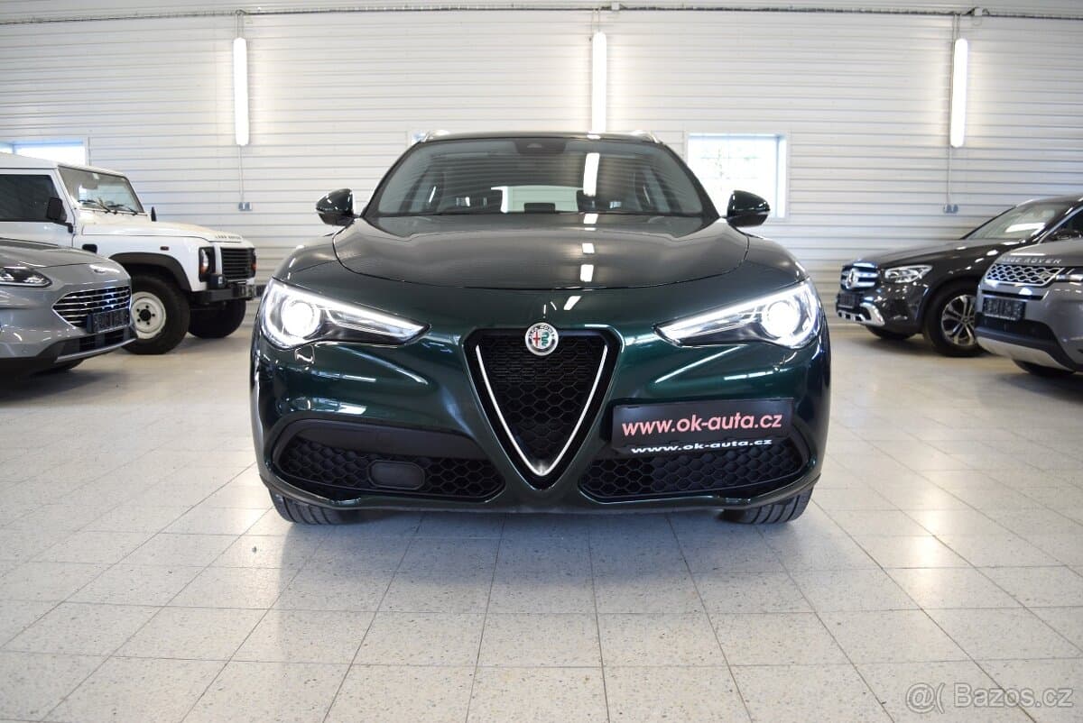 2021 Alfa Romeo STELVIO - 7
