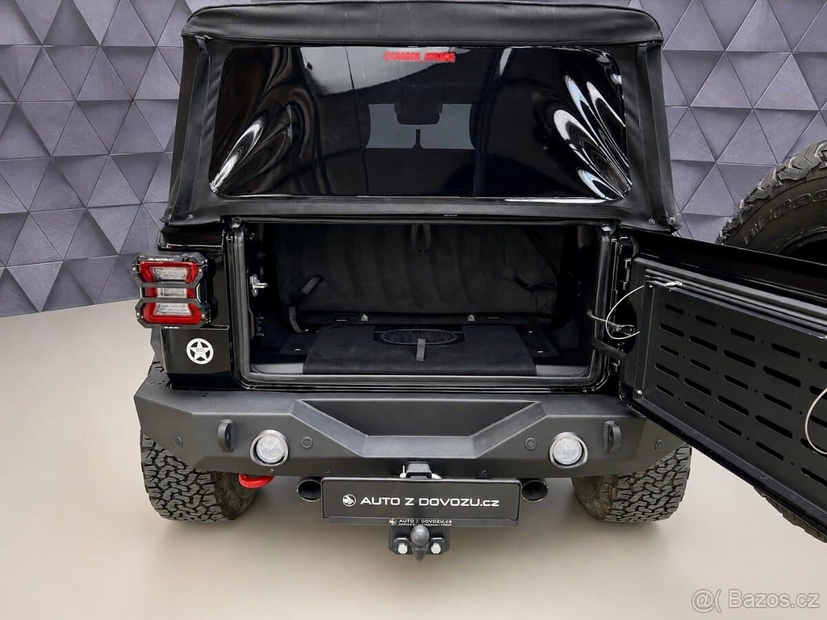 2021 Jeep WRANGLER - 7