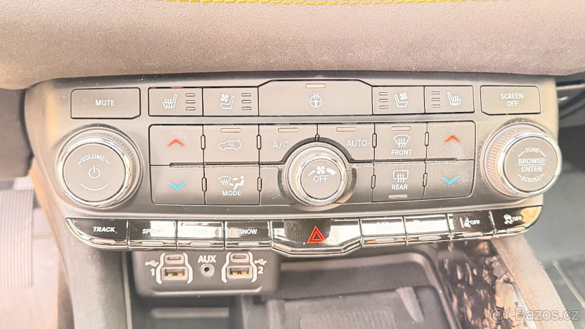2023 Dodge DURANGO - 7