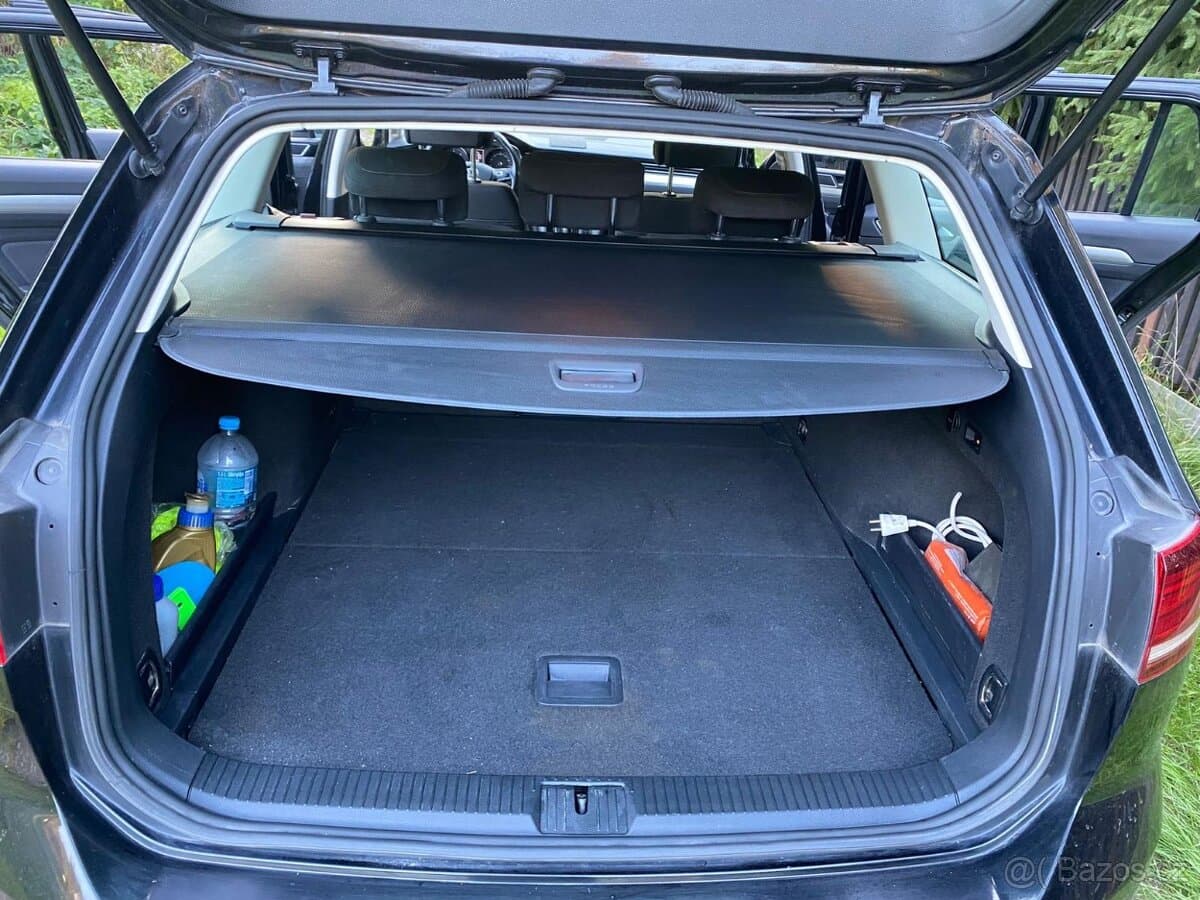 2015 Volkswagen PASSAT - 7