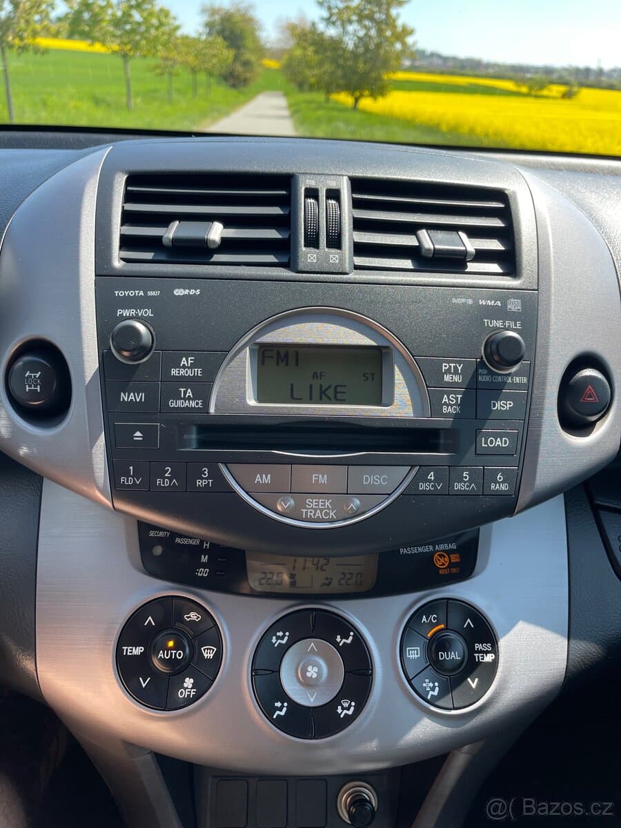 2007 Toyota RAV4 - 7