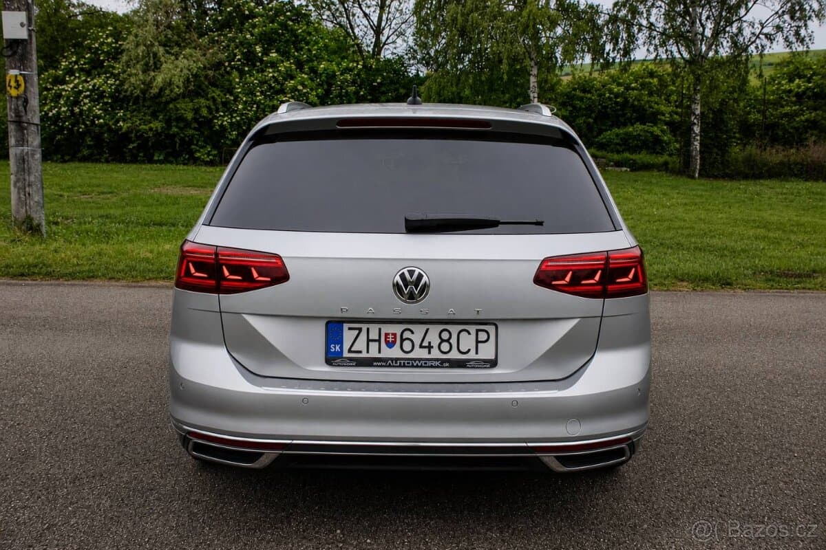 2020 Volkswagen PASSAT - 7