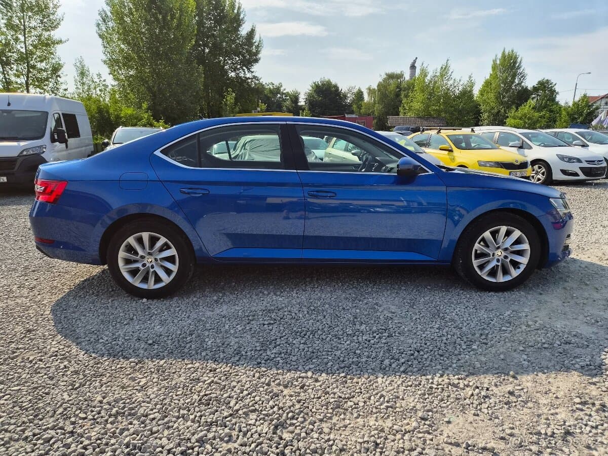 2022 Škoda SUPERB - 7