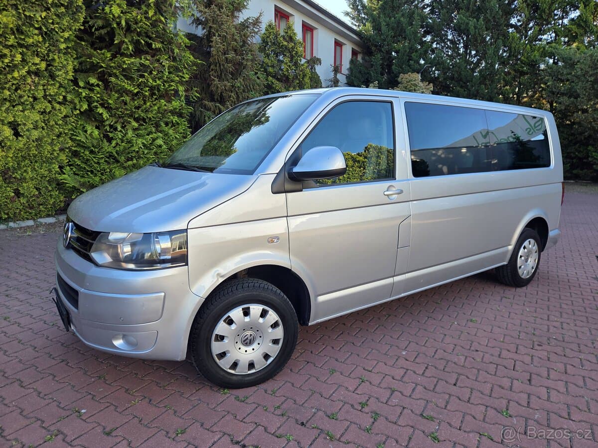 2011 Volkswagen CARAVELLE - 7
