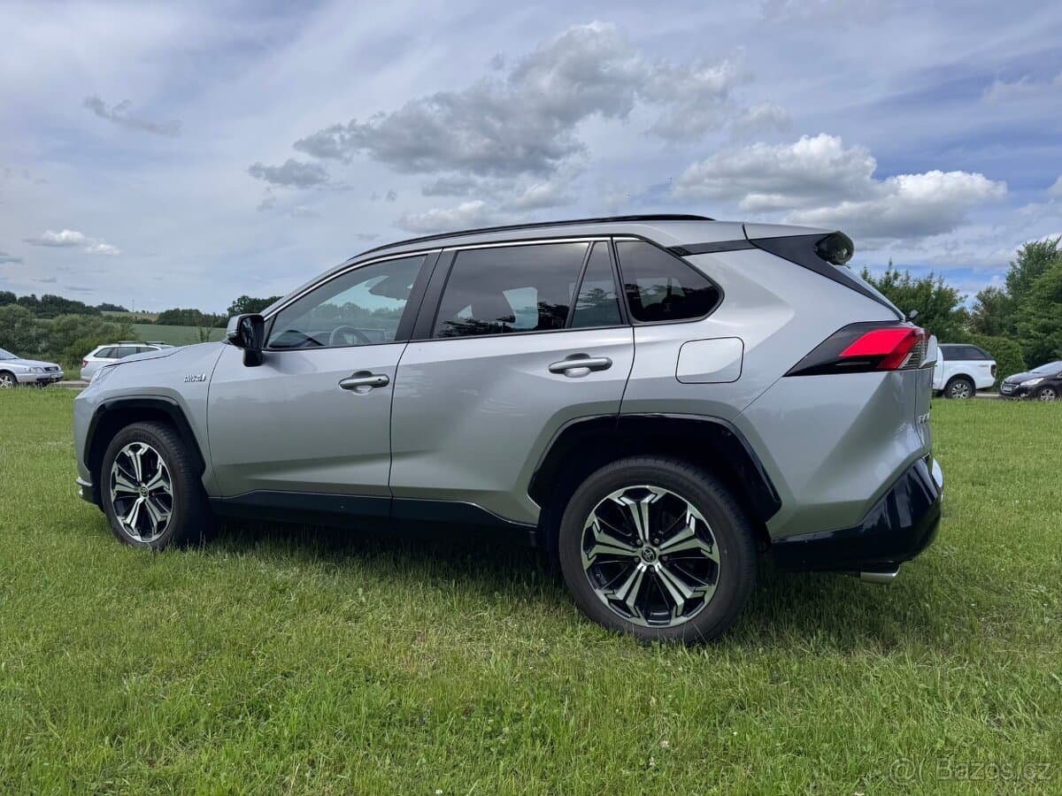 2022 Toyota RAV4 - 7