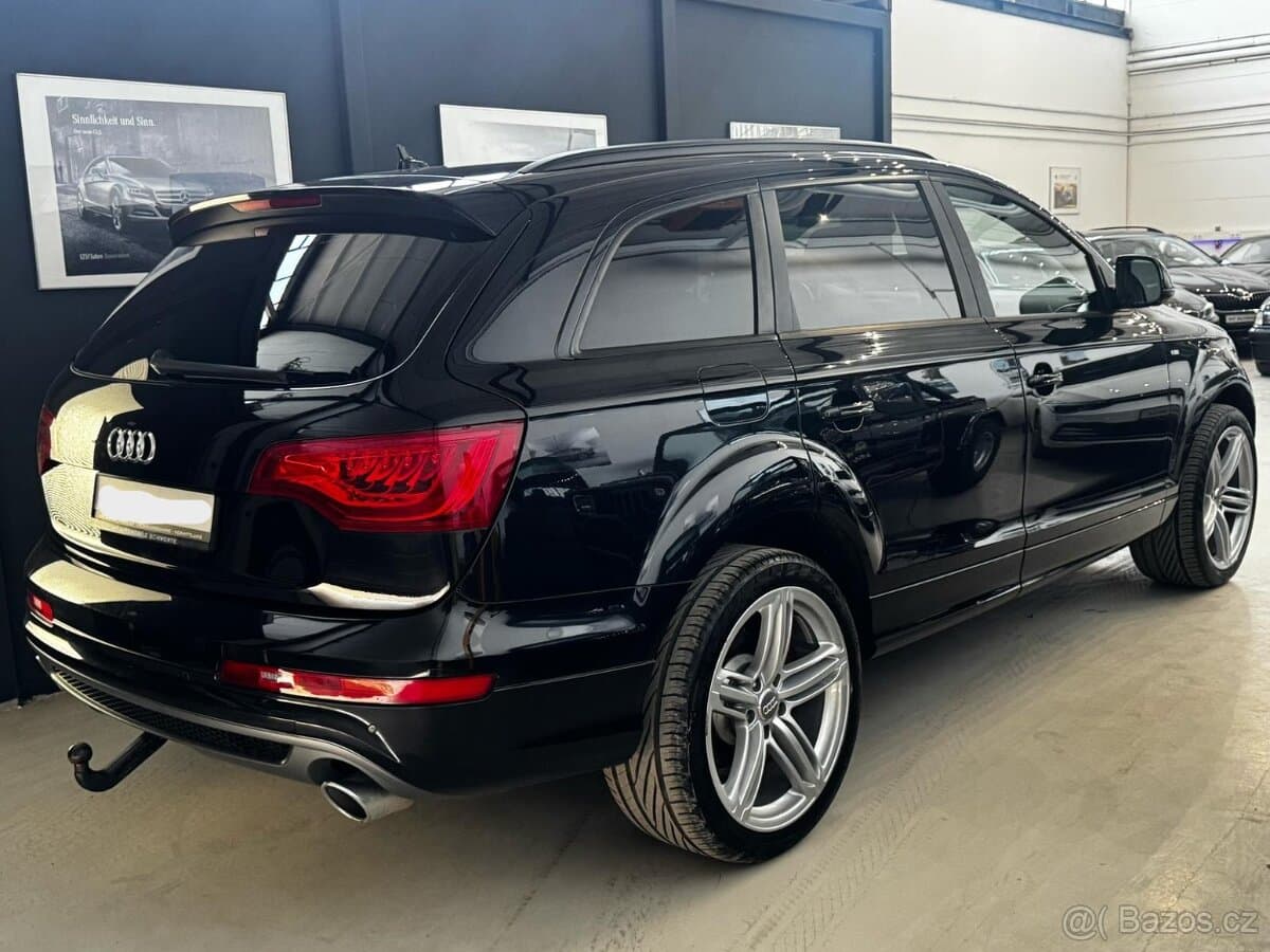 Audi Q7 - 7