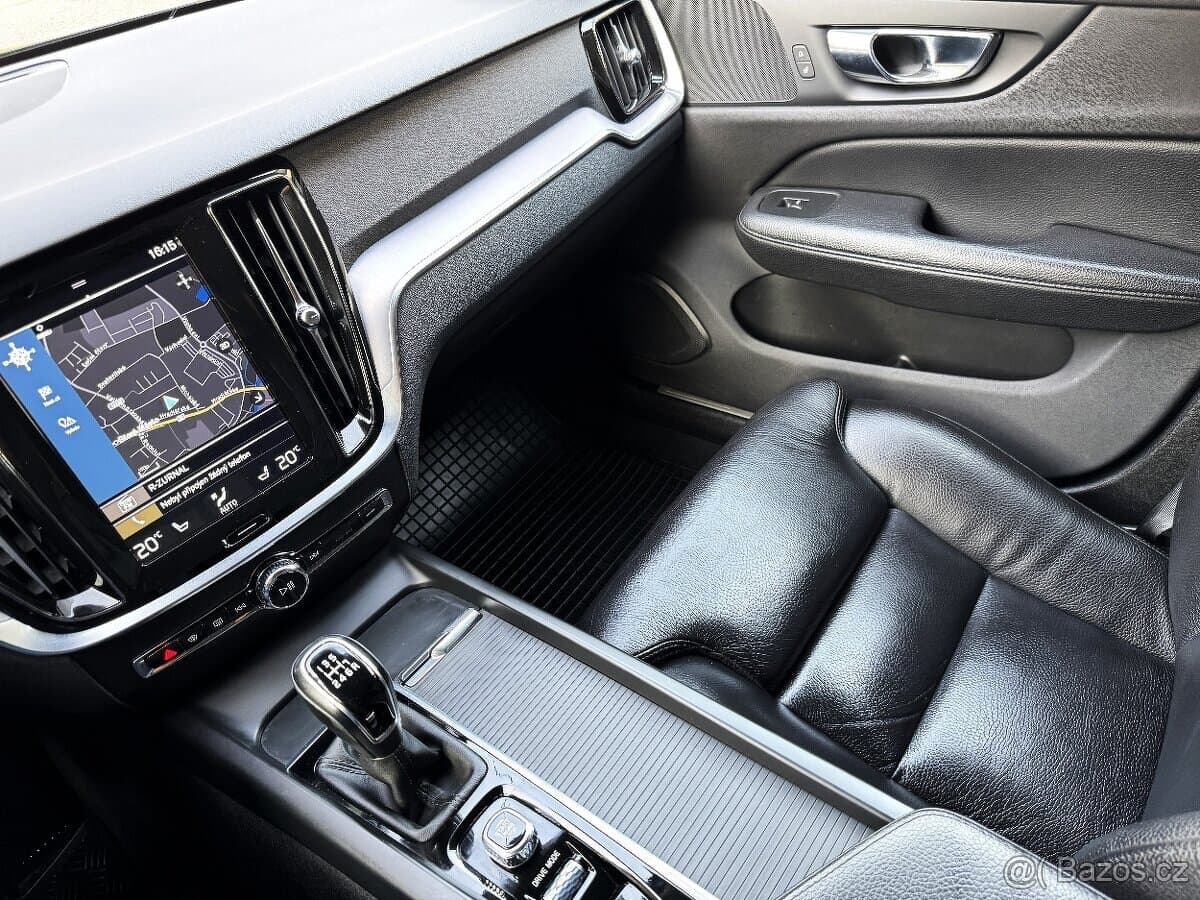 2020 Volvo V60 - 7