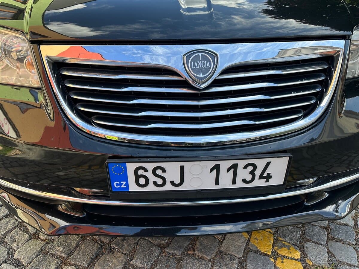 2012 Lancia VOYAGER - 7