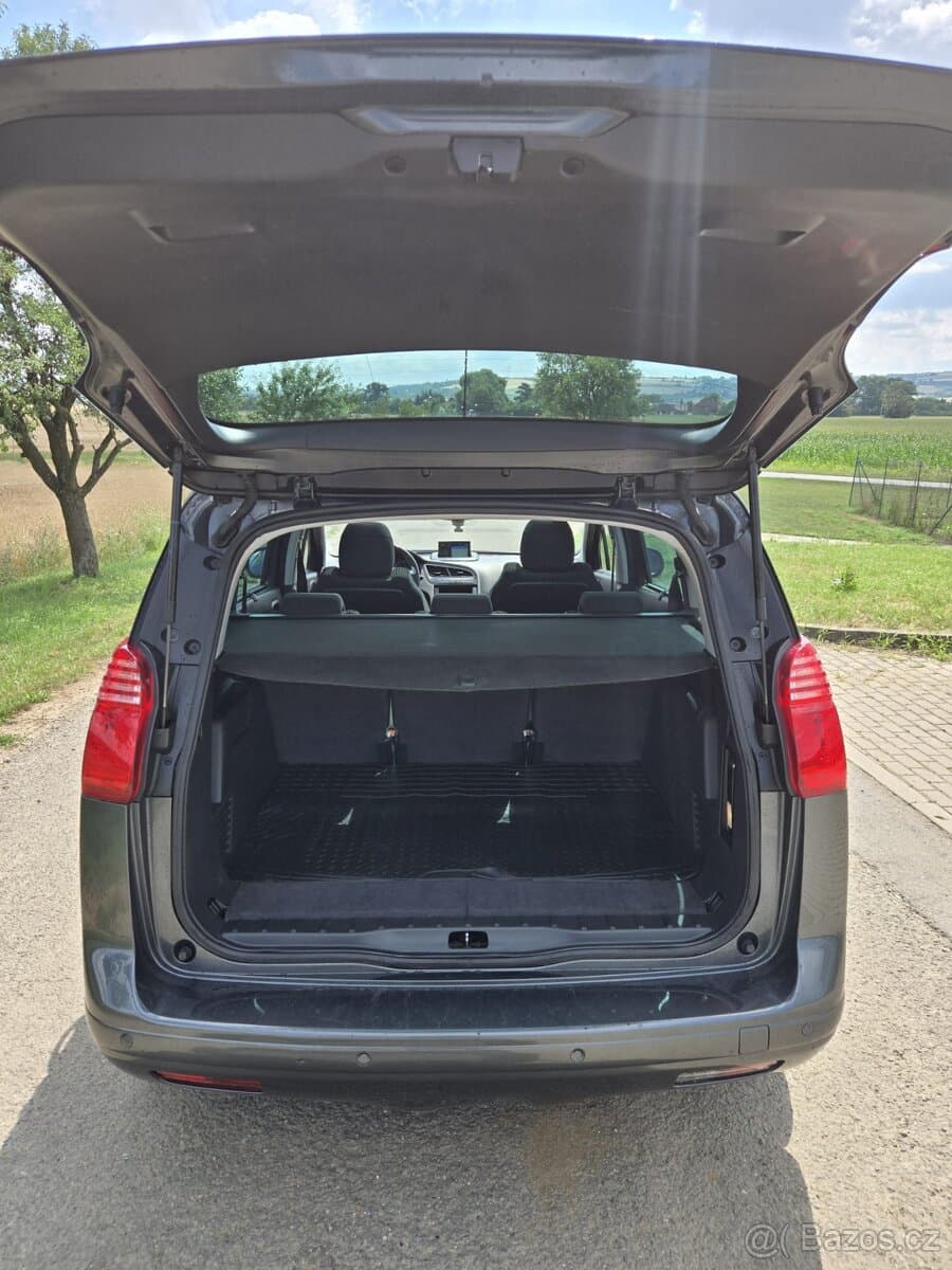 Peugeot 5008 - 7