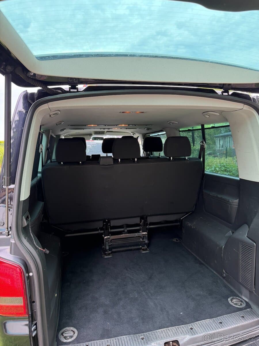 2011 Volkswagen CARAVELLE - 7