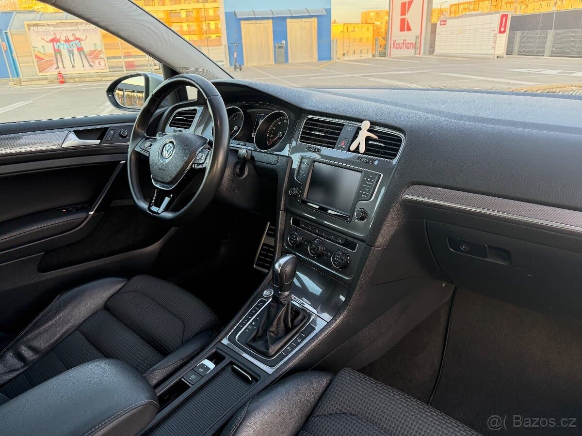 2015 Volkswagen GOLF - 7