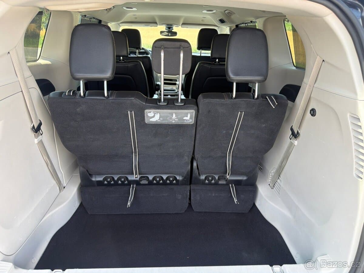 2020 Chrysler PACIFICA - 7