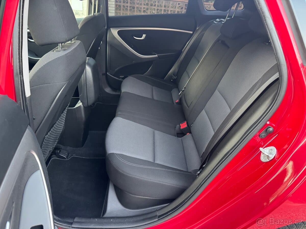 2012 Hyundai i30 - 7