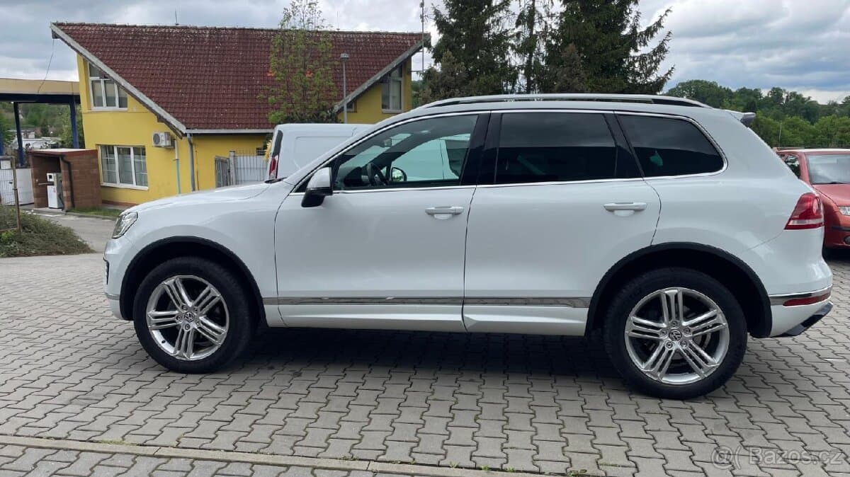 2016 Volkswagen TOUAREG - 7