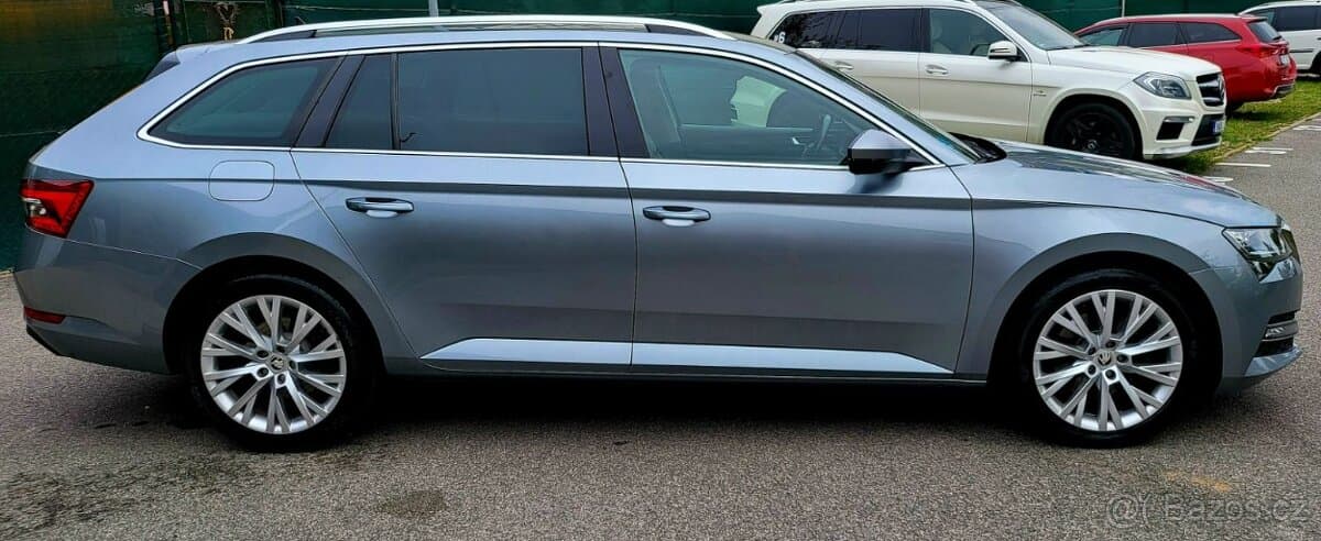 2020 Škoda SUPERB - 7