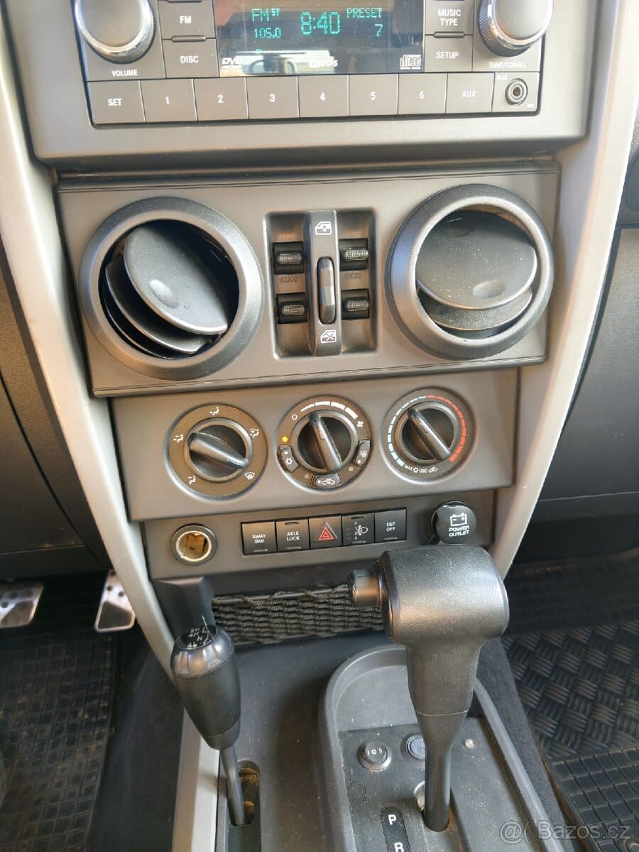 2010 Jeep WRANGLER - 7