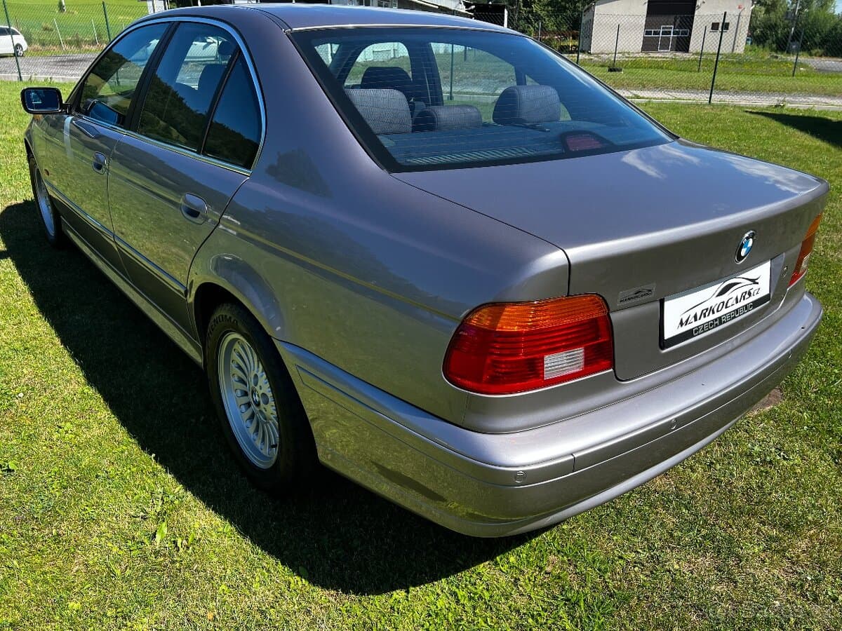 2001 BMW 5-SERIES - 7